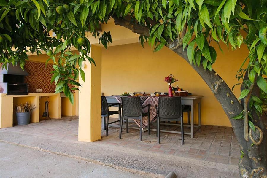 Casa TAPIOLAS Borrassá Exterior foto